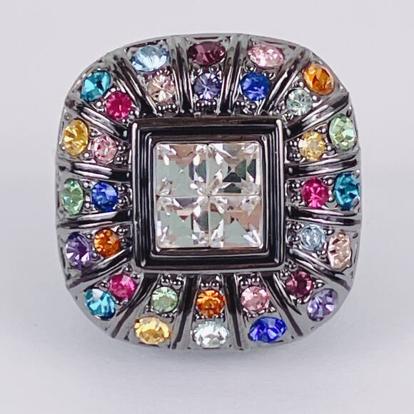 Y2K Princess Amanda Borghese Cocktail Ring Rainbow Rhinestones Gunmetal Size 7 - Picture 4 of 12